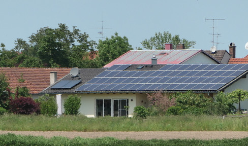 BUNGALOW - in ruhiger Ortsrandlage mit toller Fernsicht