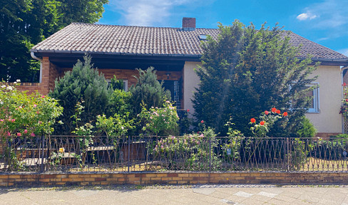 Traumhaus ohne Provision: Geräumiges Einfamilienhaus mit großem Garten!
