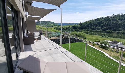 Dream house on the Moselle with panoramic views and granny apartment in Bullay (price on request)