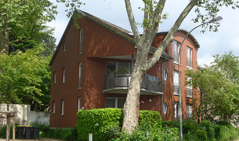 Beautiful and comfortable apartment: 3.5 rooms, 2 bathrooms, parquet flooring, balcony.