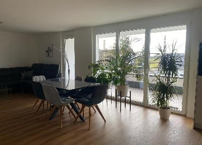 Exklusive 4-Zimmer-Wohnung mit Balkon in Schwanau
