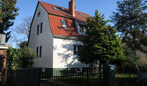 Nur noch 4 Wochen , EFH in Lichtenrade mit großem Garten von Privat ruhig, Grund Teilung möglich