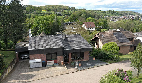 Geräumiges, gepflegtes 7-Zimmer-Einfamilienhaus mit gehobener Innenausstattung in 52372 Kreuzau