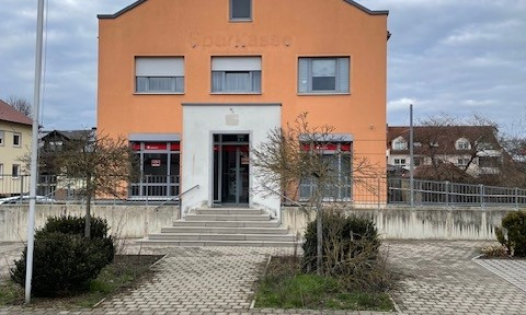 Büroräume die bedarfsgerecht umgebaut werden in Schwandorf zu vermieten