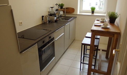 04177: beautiful 2-room apartment, parquet, Stucco, monument, Plagwitz-Lindenau