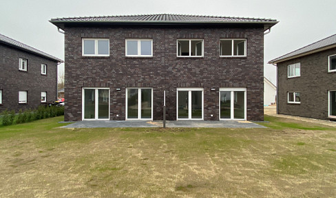 DHH Stadtvilla Neubaugebiet Lauenburg privat