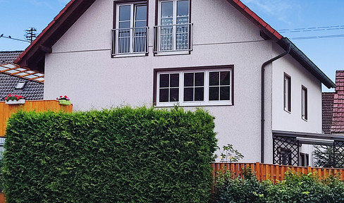 Familienfreundliches Einfamilienhaus mit Garten vor den Toren Wertheims