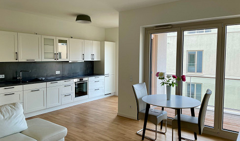 Furnished 3-room apartment near Volkspark Potsdam with EBK and underground parking space