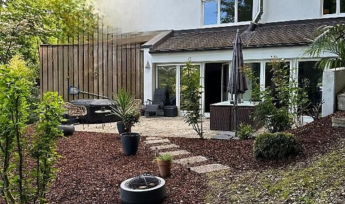 3 Zi-Whg./ Haus, naturnah in der Stadt