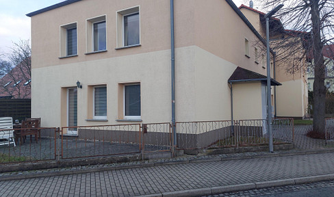 Preiswerte und gepflegte 3,5-Zimmer-Etagenwohnung mit Einbauküche