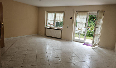 Semi-detached house in a good location.