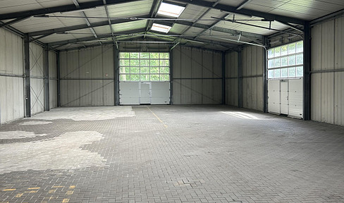 We rent warehouses in Lünen 1x 300 m² 1x 225 m² and 2x 150 m²