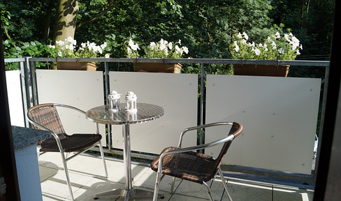 Spacious, modern furnished apartment with SW-facing balcony in a top location