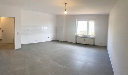 Newly renovated 3-room apartment.