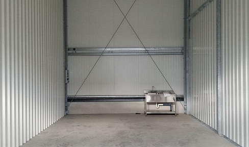 Compact warehouse with 55 sqm in a central location for rent!