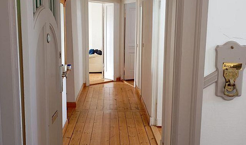 Charmante Altbauwohnung       nahe Schloss Charlottenburg, sofort bezugsfrei, von Privat