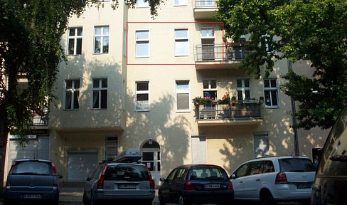 Charmante Altbauwohnung       nahe Schloss Charlottenburg, sofort bezugsfrei, von Privat