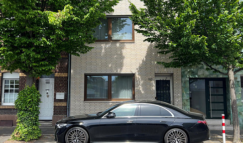 Gemütliches Einfamilienhaus mit Garten, in Frechen-Zentrum