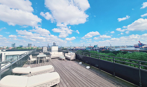 Commission-free penthouse with Elbe view