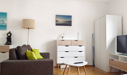 Bright & Cozy Fully Furnished Studio - Directly Rented by the Owner