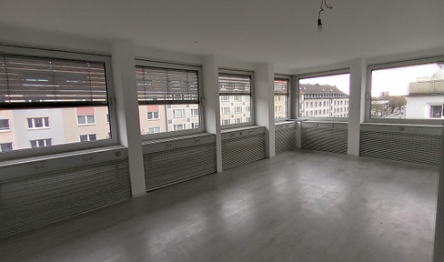 6.5 room apartment with EBK near Zoopark - suitable for shared flat