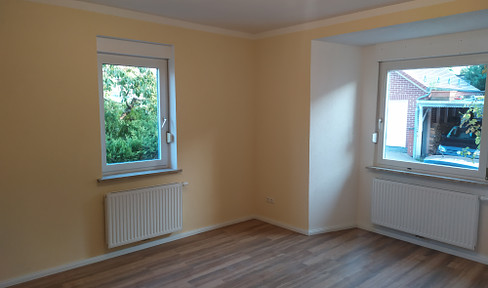 NEU renoviert, 2 ZKB Zentral ruhig, eigener Garten, möbliert