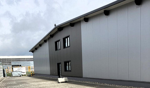 Great commercial hall Ellerau near Hamburg - 160 m², heated