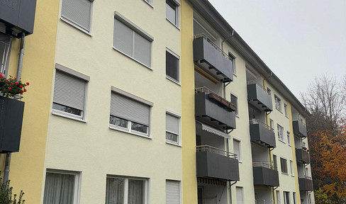 3-Zimmer Wohnung in Steinbach mit Ausbaupontential im Dach!