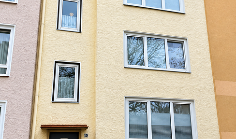 3 Zimmer-Wohnung mit Einbauküche + Balkon in beliebter Oststadt