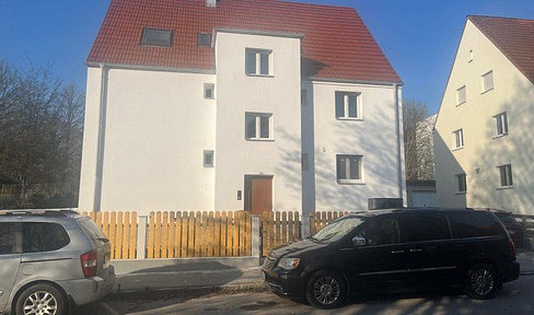 Erstbezug nach Sanierung MFH (Kapitalanlage) 4 Wohnungen Effizienzhaus KFW 75 kw