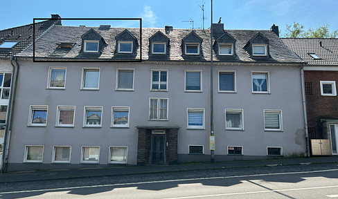 Central yet quiet location: 3-room apartment near Alleecenter