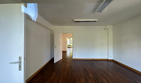 Offices from 270,- EUR, 14 to 36 sqm, in shared office, ground floor, newly renovated