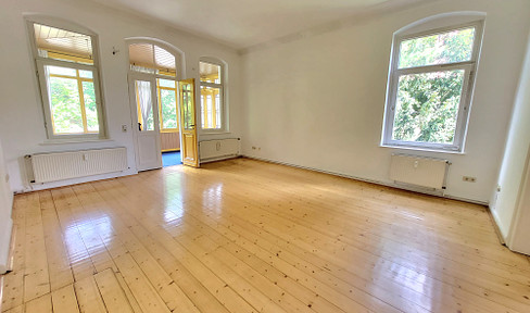 Belle-Etage with WIGA and balcony, Ostviertel, near Schwänchenteich, 1st floor, 4 rooms SW