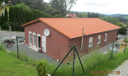 Bungalow purchase price already brutally reduced from € 659,000 to € 469,000, 4 rooms, close to the city of Passau