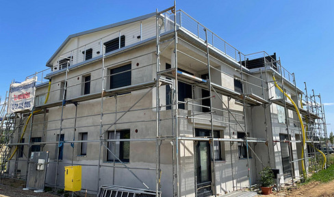 MFH 31188 Holle Eigentumswohnungen 60-90 m²/3-5 Zi. Erstbezug Fahrstuhl Neubau Effiz.-Haus 40 KfW