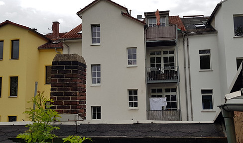 4-Zi, schöner Altbau mit Wohlfühl-Balkon, hell, frisch renoviert, Ostviertel, SEHR schöne EBK