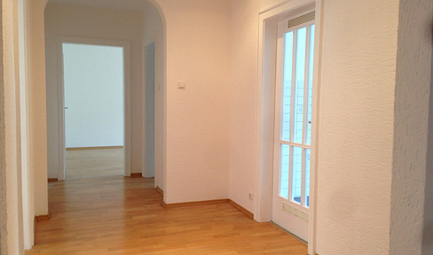 Grosszügige 4 ZKB in Koblenz-Pfaffendorf