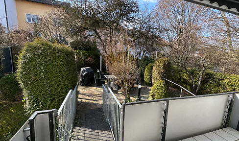 Stylish 3.5-room apartment in Stuttgart-Birkach with garden