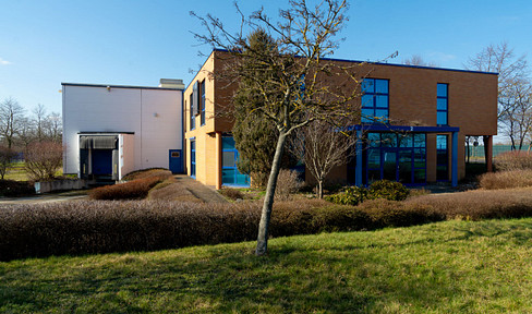 Office and warehouse object with high-bay warehouse