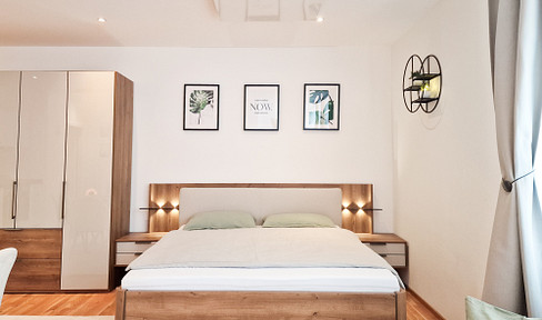 Temporary accommodation - Centrally located - Fully furnished apartment, including high-speed internet.