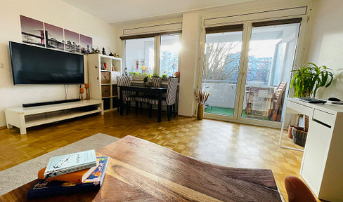 Helle 2-Zimmer Wohnung Nähe Michaelipark