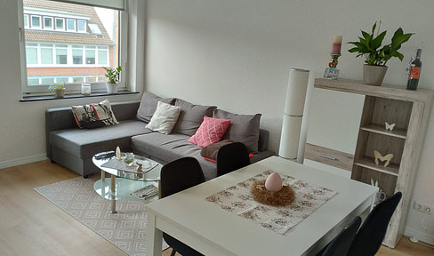 Free of commission! Great apartment in mega location! In the middle of the Bürger!