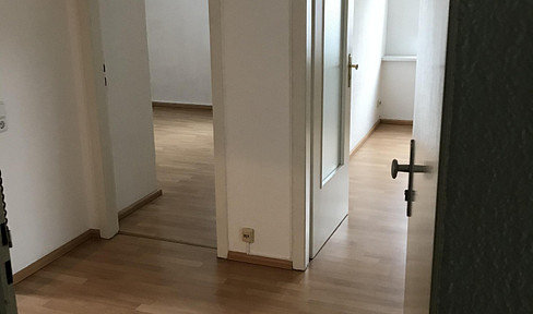 3 room apartment in the attic, fitted kitchen, 73 sqm, Ronsdorf