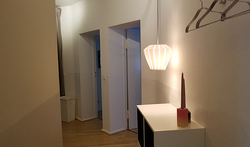 You are moving to Berlin/looking for an apartment for the transition? offer: furnished, temporary, city location :)