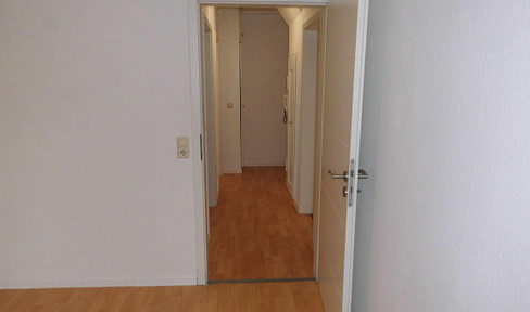 Bright 2 room apartment