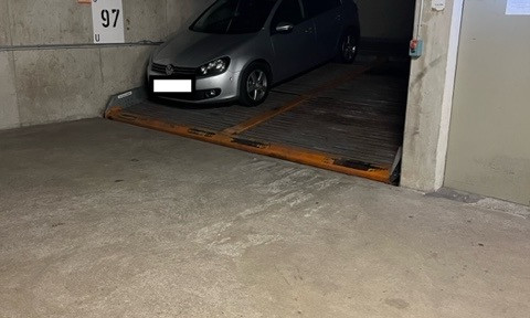 Duplex-Stellplatz in Tiefgarage – München-Lehel, provisionsfrei