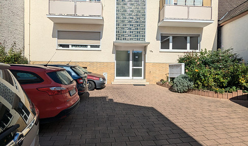 2 room apartment with garden use