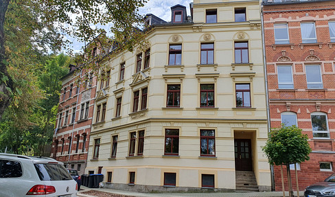 First occupancy!!!!!3-Room first floor apartment (raised first floor) with fitted kitchen in a quiet location