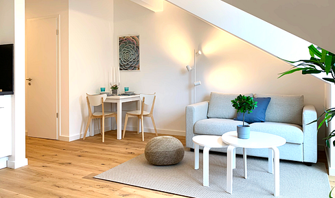 Temporary living: 1.5 room apartment with southwest balcony in Hamburg-Marienthal