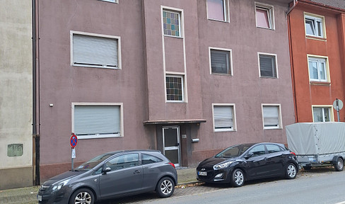 High-yield alternative to a single-family home: apartment building with beautiful garden